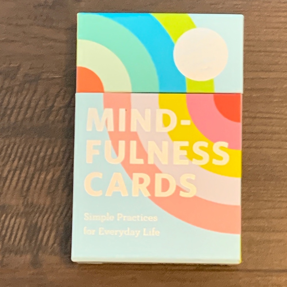 MINDFULNESS CARDS SIMPLE PRACTICE FOR EVERYDAY LIFE